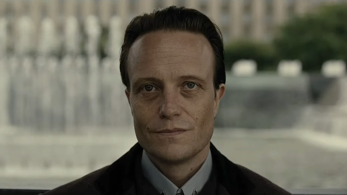 Посмотрел новый фильм «мастер и маргарита» (2024) в кинотеатре. это вообще что было, при чём тут книга?