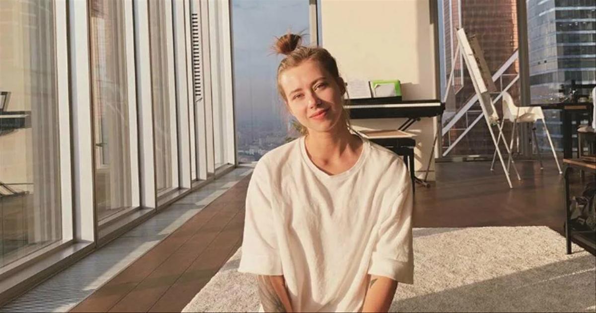 Саше Чистовой всего 21 год, а у нее уже 1,5 миллиона подписчиков в Instagram Социальная сеть признана экстремистской и запрещена на территории Российской Федерации и еще