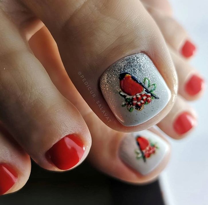 Секреты красивого педикюра