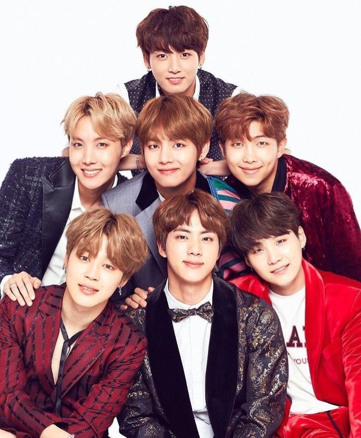 «мне нужно их обнять»: чанбин из stray kids раскрывает причину недоумения группы, когда они выиграли best k-pop на vma 2023