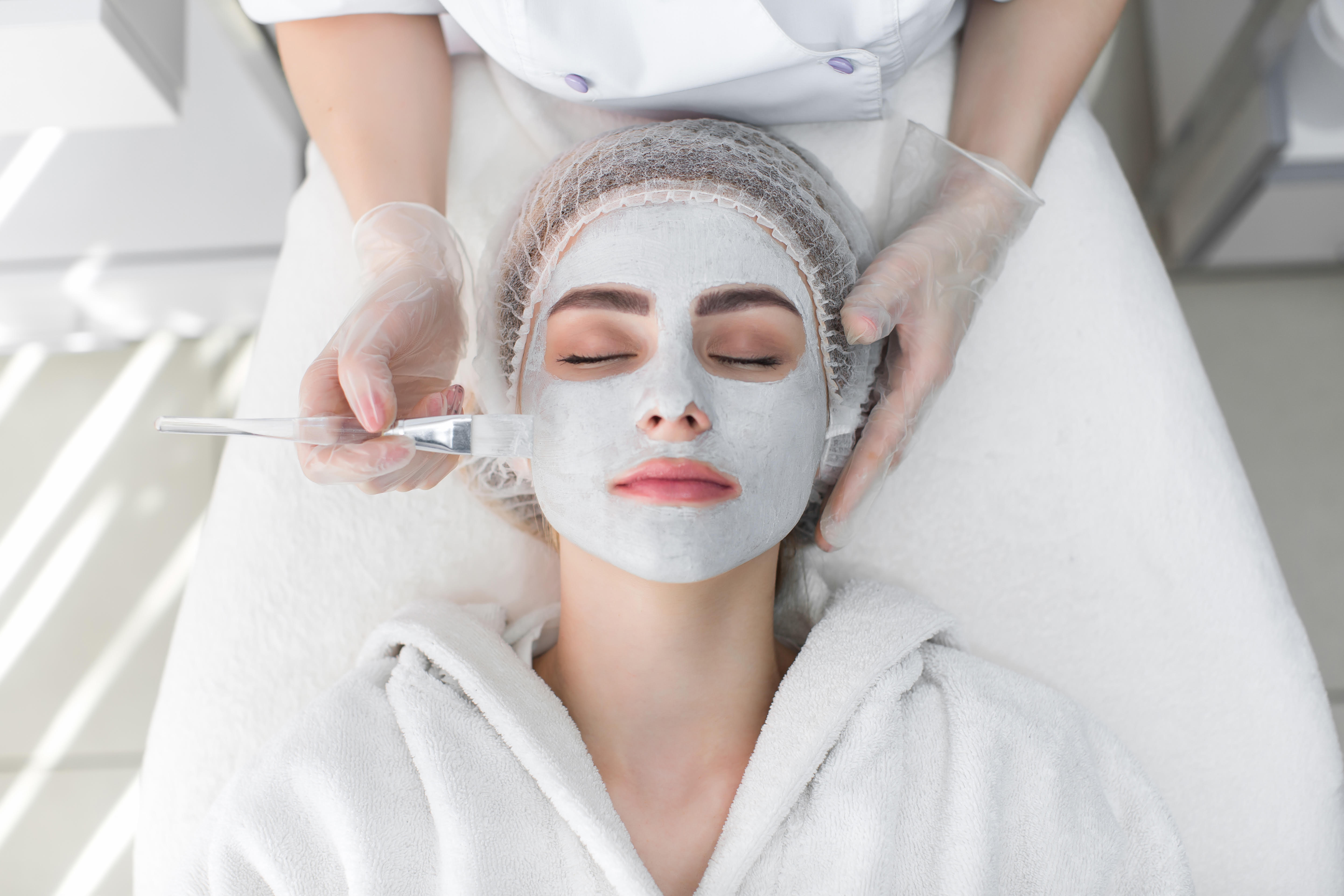 Glowing skin – все, что нужно для макияжа с эффектом влажной сияющей кожи - статья, фотоурок на girlsarea